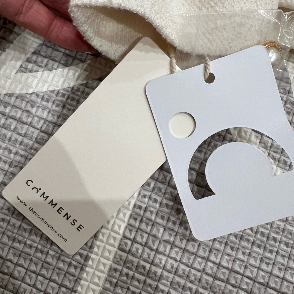 Commense Cream Buttoned Vest - Picture 5 of 5